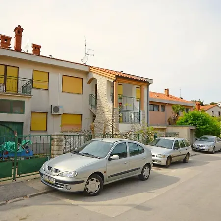 Mare Pola